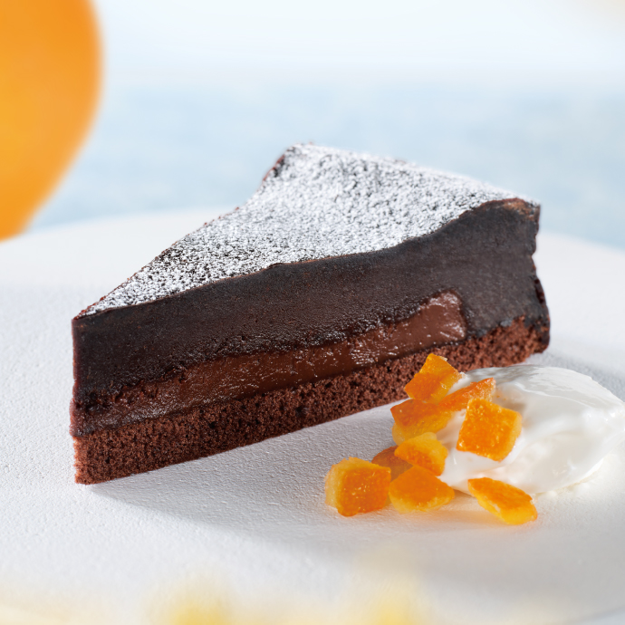 3層仕立てのガトーショコラ ～柑橘の香り～